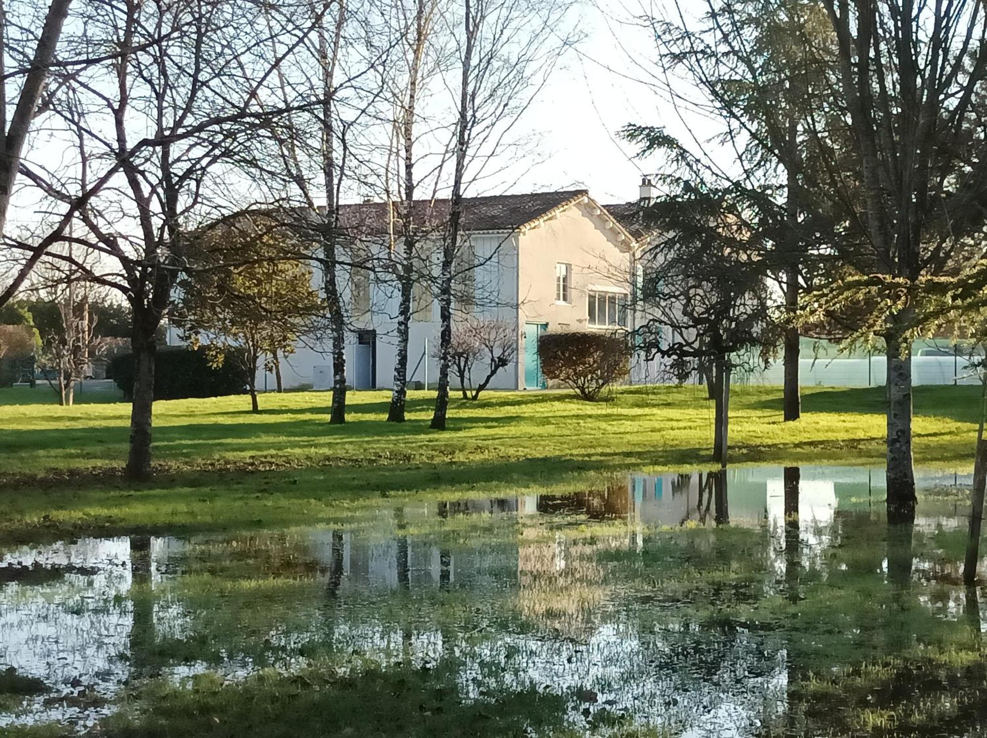 Logis De Lange Studio 2 P Saint-Hilaire-la-Palud Eksteriør billede